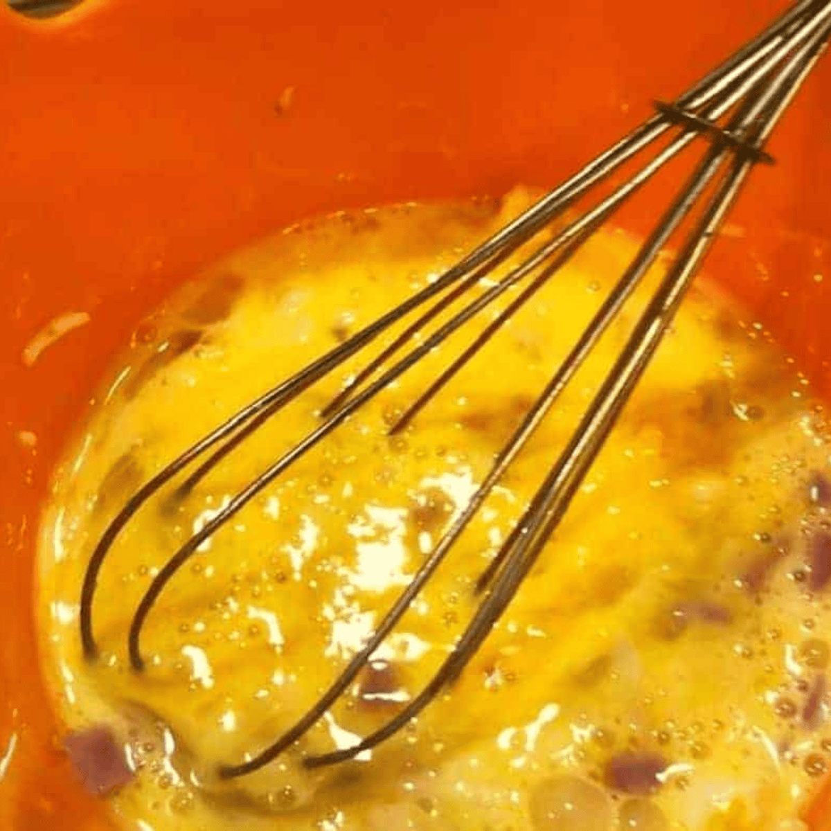 Mix the ingredients well, until well incorporated.