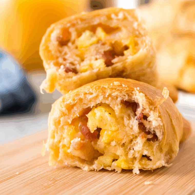 These Easy Cheese Stuffed Crescent Rolls are warm, gooey, and buttery — the ultimate quick appetizer or snack! Made with crescent roll dough and melty cheese, they bake up golden and irresistible in minutes.