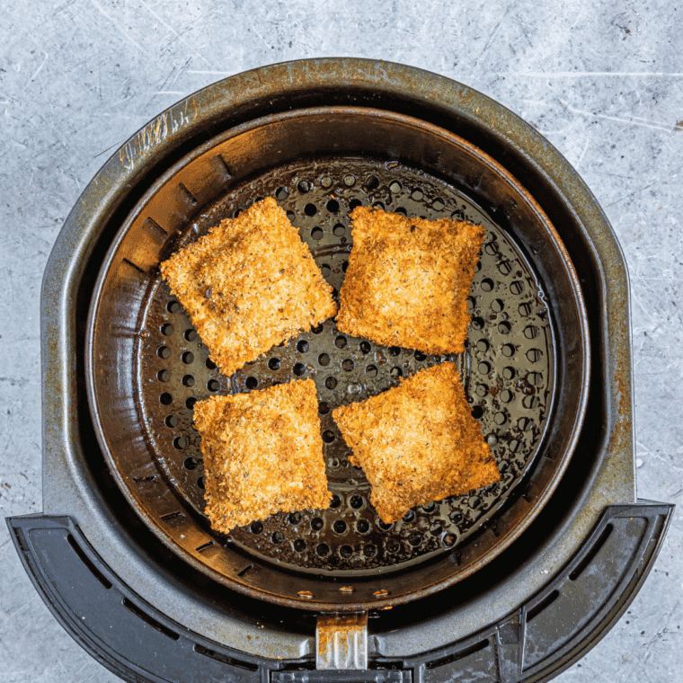 Crispy Old Spaghetti Factory-style toasted ravioli served with marinara sauce