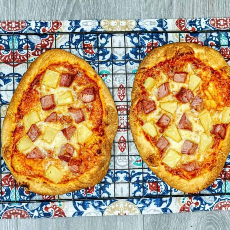 Air Fryer Hawaiian Pizza Flat Bread
