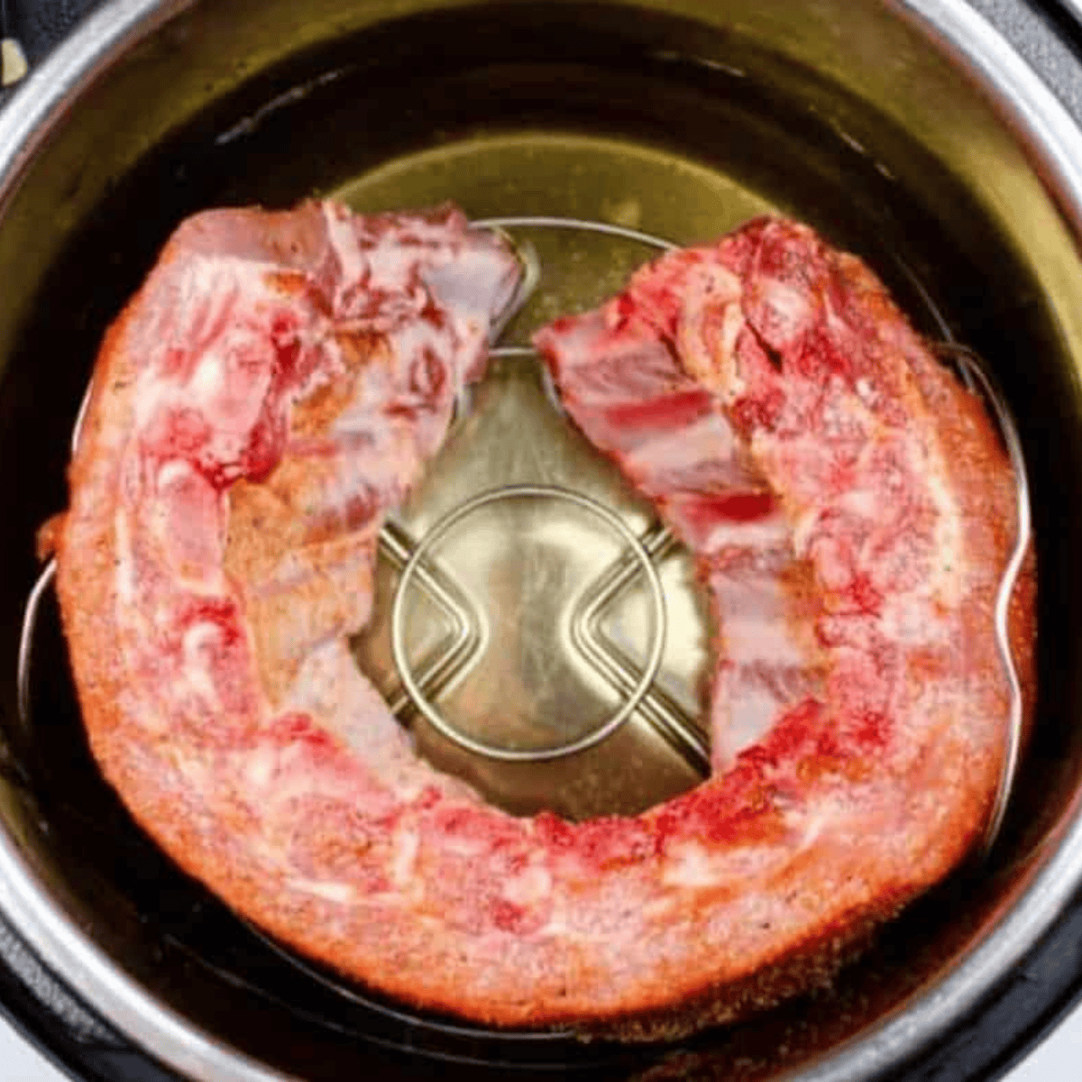Place ribs into the Instant Pot.