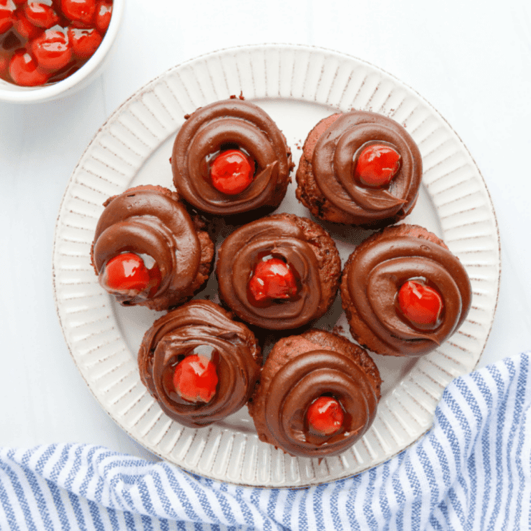 Chocolate Cherry Cupcakes