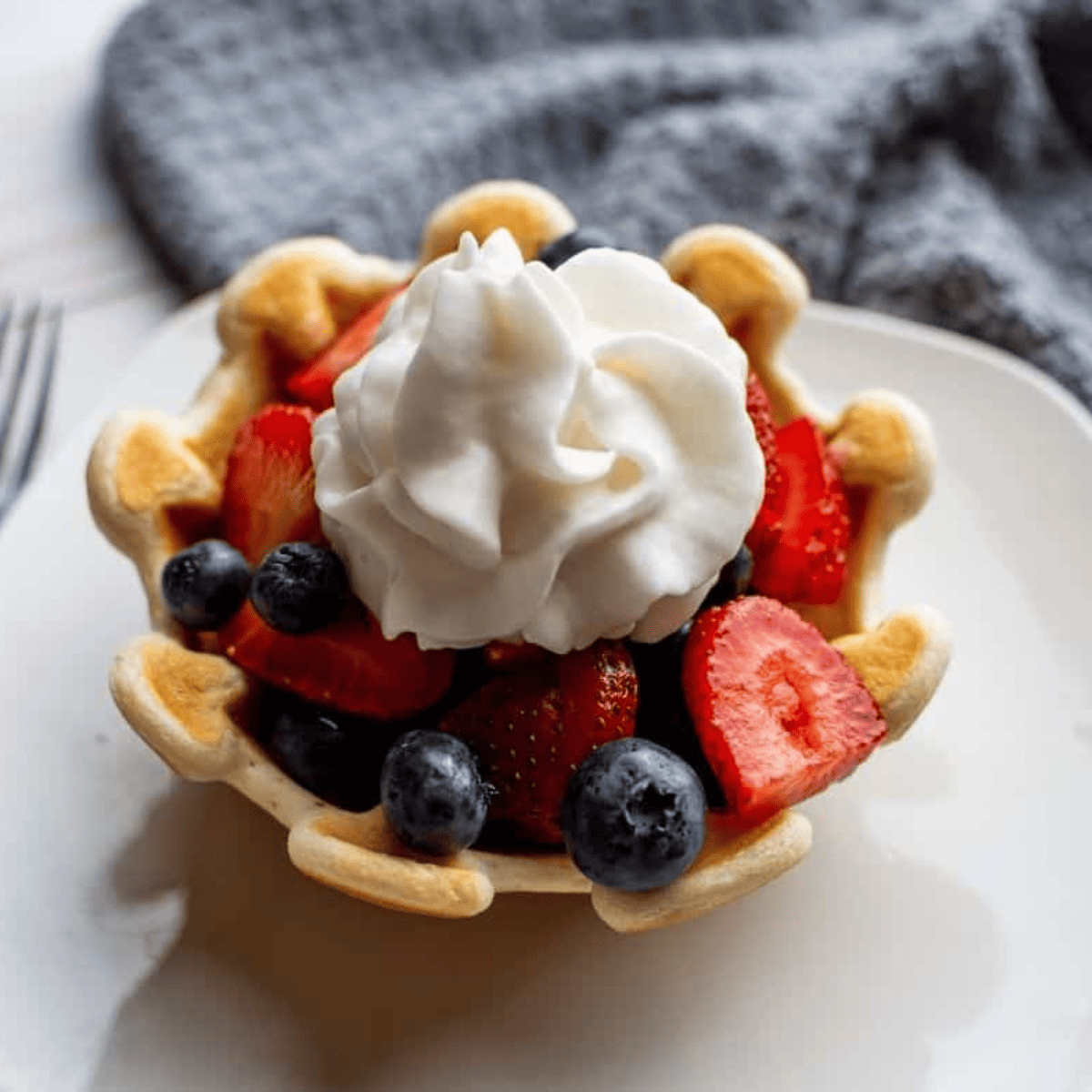 Air-Fryer-Waffle-Bowls