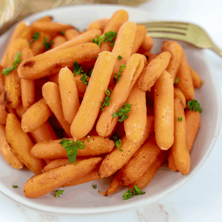 Texas Roadhouse copycat cinnamon glazed carrots, off and on adding a few tablespoons of vegetable broth.