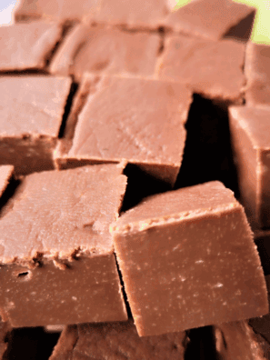 Copycat Buc-ee’s Fudge