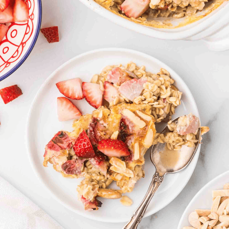 Plate of Air Fryer Strawberry Oatmeal with a spoon.