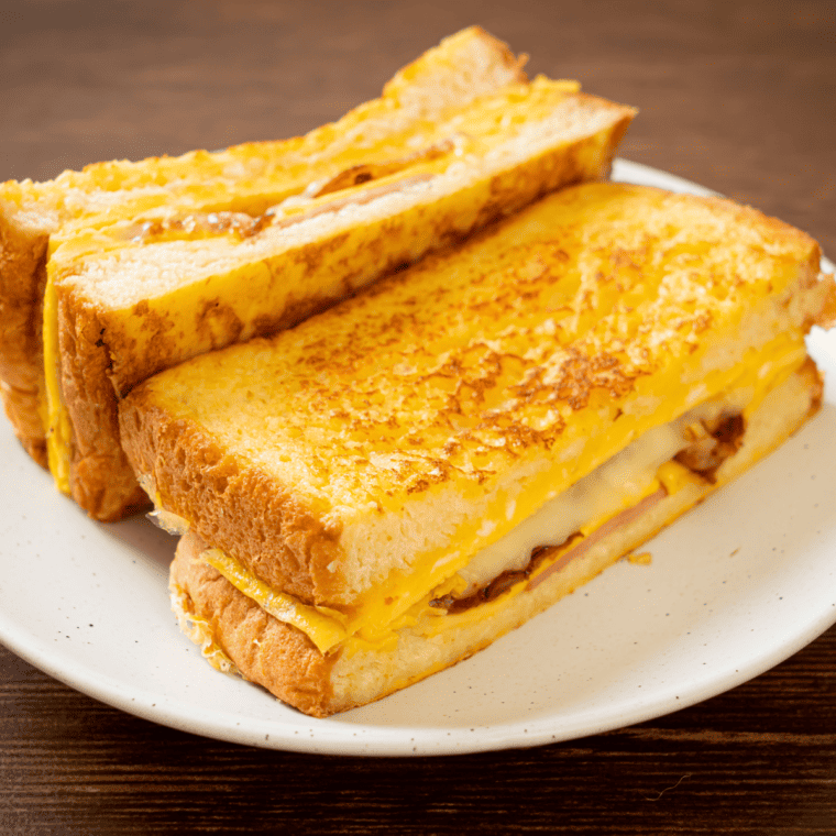Air Fryer Apple Bacon Cheddar Sandwiches
