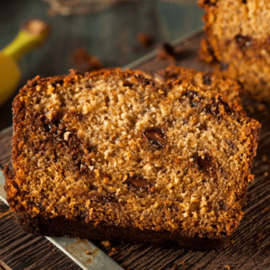 air fryer chocolate chip banana bread