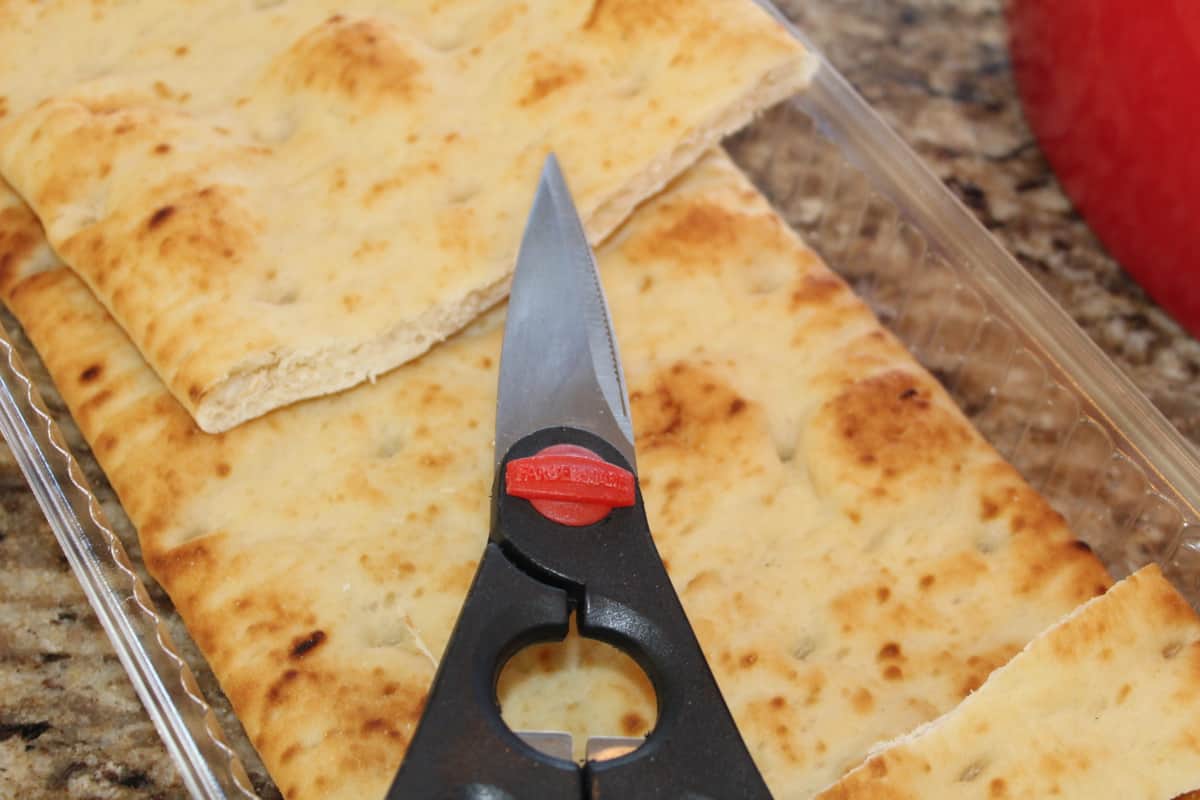 Air Fryer BBQ Chicken Flatbread