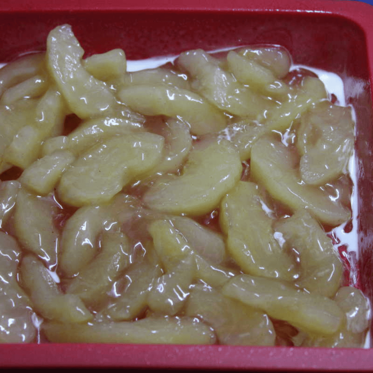 Air Fryer Apple Pie Dump Cake