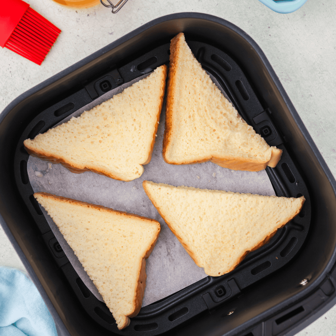 Easy Air Fryer Toast