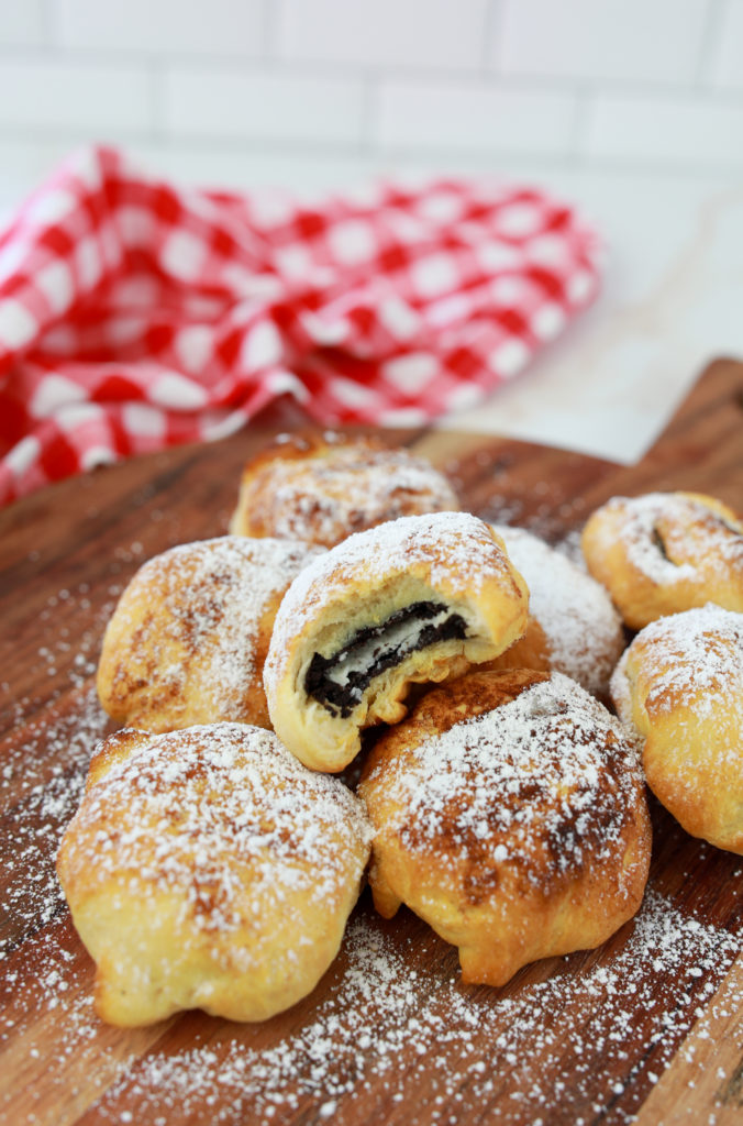 wrapping oreo in refrigerated dough