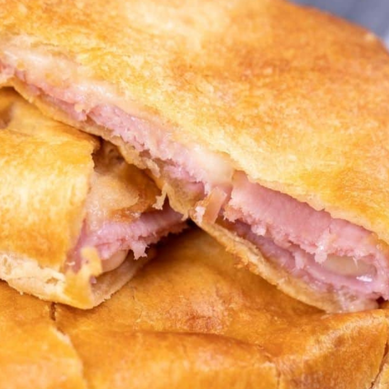 [Image alt text: You can make Air Fryer Ham and Cheese Pockets with only a few simple ingredients.]
