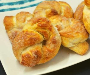 Air Fryer Cinnamon Sugar Knots