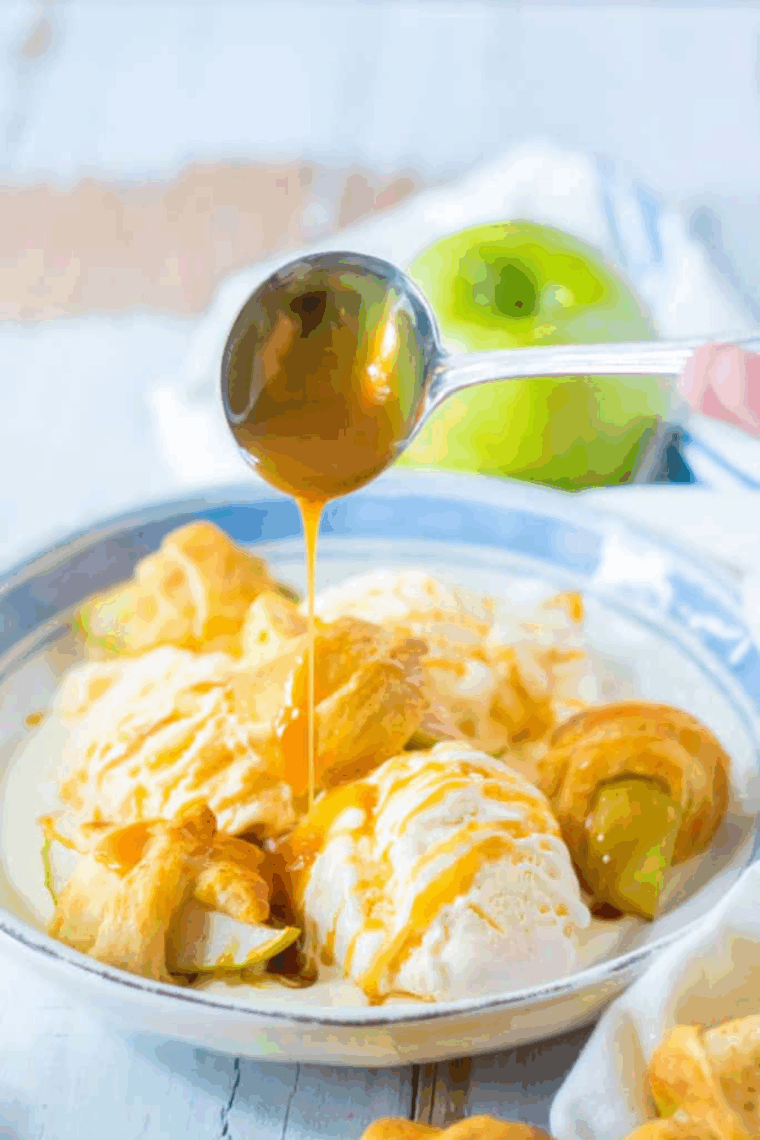 Golden-brown Air Fryer Apple Pie Crescent Rolls with tender cinnamon apple filling