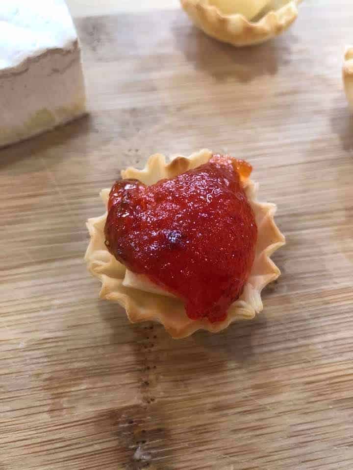 Air Fryer Pepper Jelly Brie Bites
