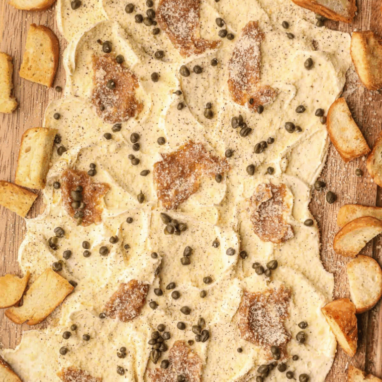 Golden, crispy Easy Air Fryer Everything Bagel Chips seasoned with everything bagel spice.