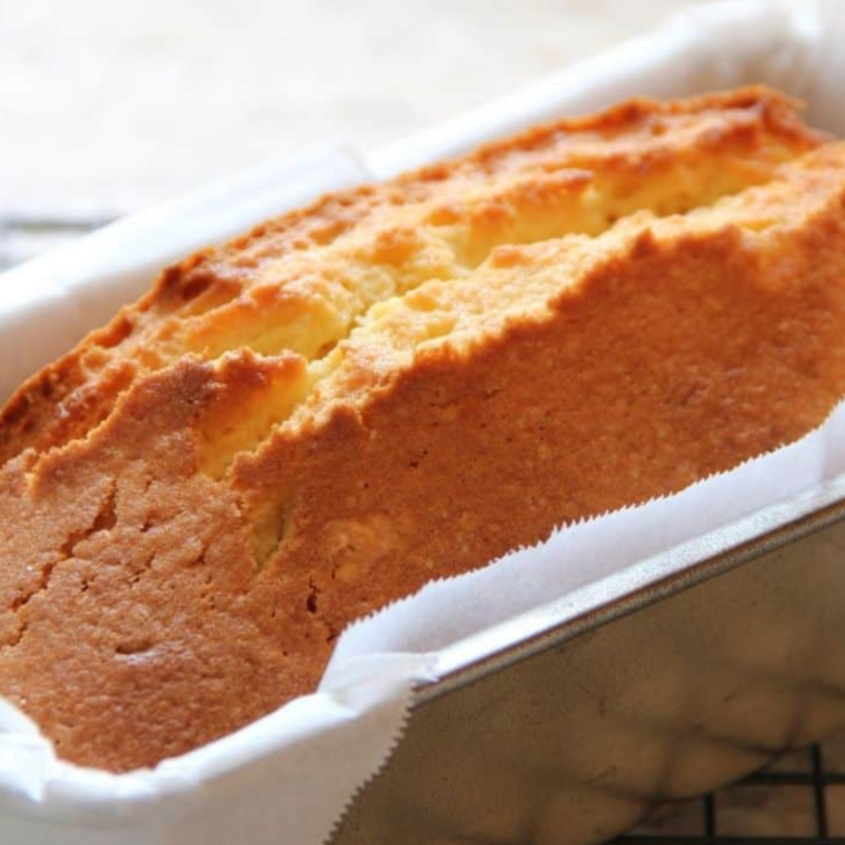Air Fryer Easy Pound Cake