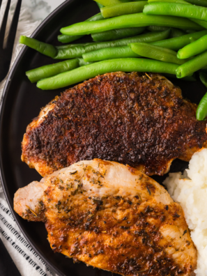 I use my crockpot all summer long—no shame, no oven heat, just easy meals. Want my go-to slow cooker recipes for summer? Drop “HOT” and I’ll send them your way.