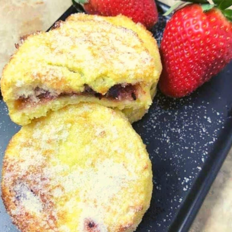 Air Fryer Jam Stuffed French Toast (4)