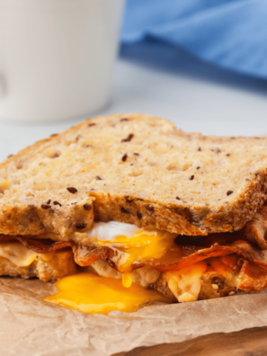 bacon and egg sandwich air fryer