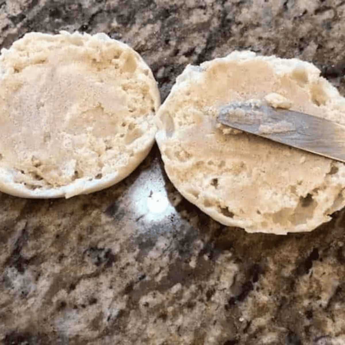 Prepare Cinnamon Sugar Mixture: In a small bowl, combine granulated sugar and ground cinnamon. Mix well to create the cinnamon sugar mixture.