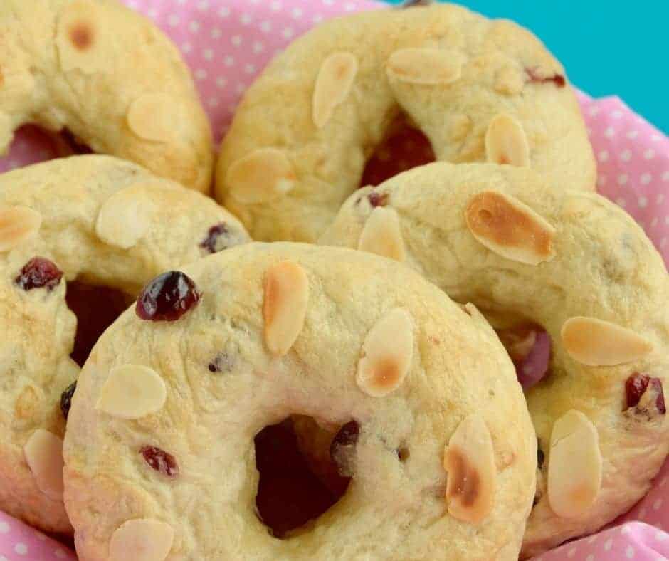 Basket of fresh air Fryer Cranberry Bagels