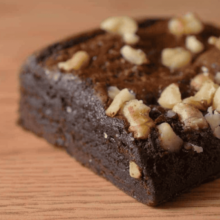 Air Fryer Classic Fudge Walnut Brownies
