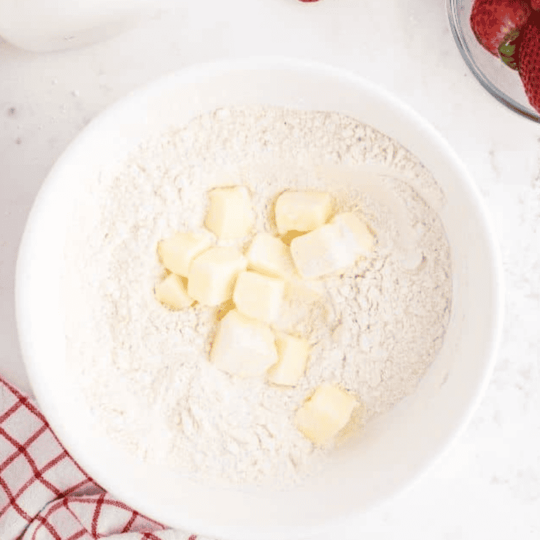 Air Fryer Raspberry Scones