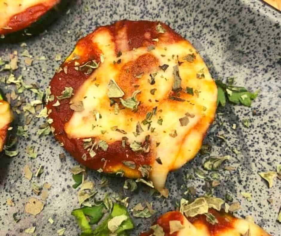 Air Fryer Zucchini Pizza Bites