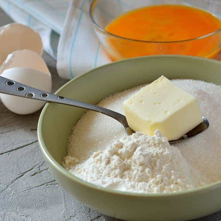 Air Fryer Sour Cream Lemon Cake