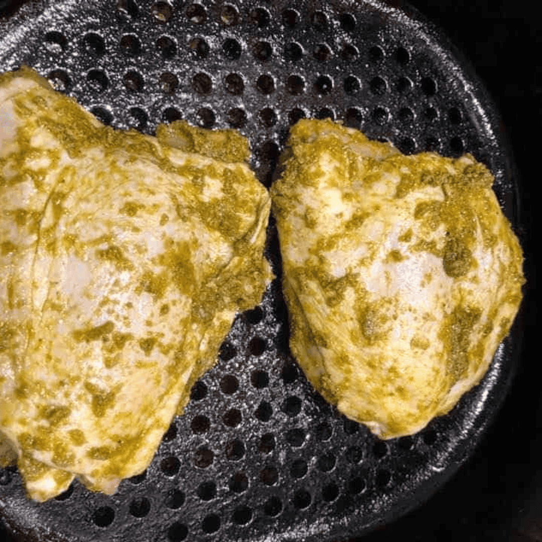 Air Fryer Pesto Chicken Thighs