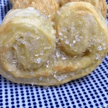 Air Fryer French Palmier – crisp, buttery, and flaky palmiers made quickly in the air fryer. Perfect for a sweet snack or elegant dessert in minutes.