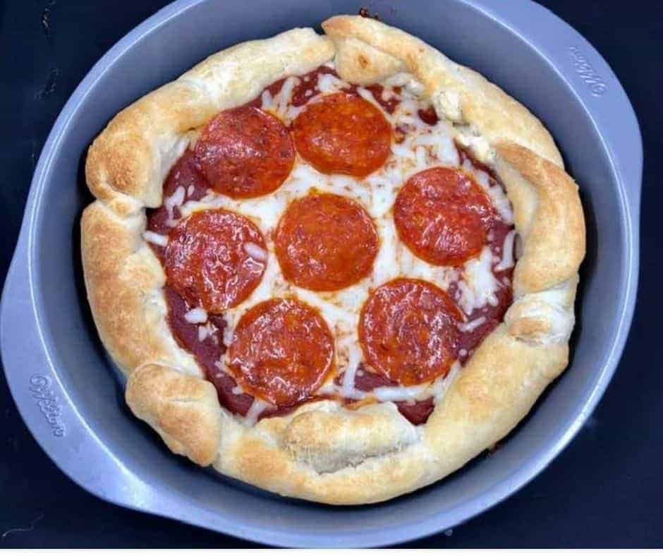 Air Fryer Pepperoni PIzza