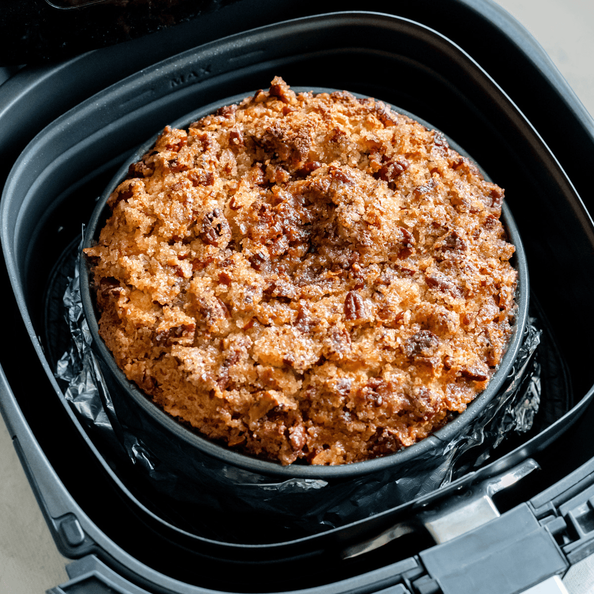 Air Fryer 4 Ingredient Apple Cake