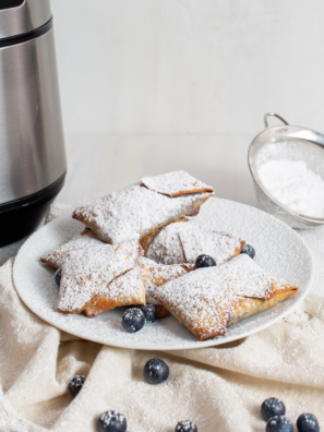 Air Fryer Blueberry Cheesecake Egg Rolls