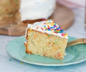 How To Make A Cake In The Air Fryer