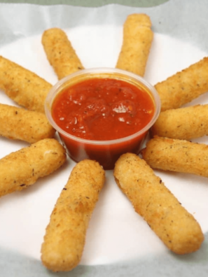 Air Fryer Mozzarella Sticks
