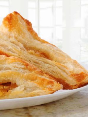 Air Fryer Frozen Fruit Puff Pastries Turnovers