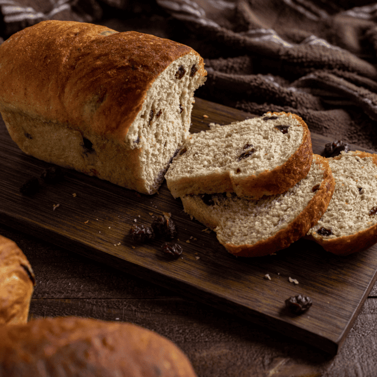 Air Fryer Cinnamon Raisin Bread (7)