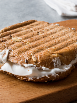 Air Fryer Fluffernutter Sandwich