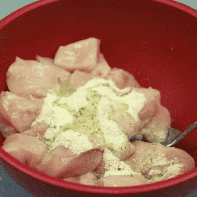 Step-by-step guide for preparing Air Fryer Ranch Chicken Bites.