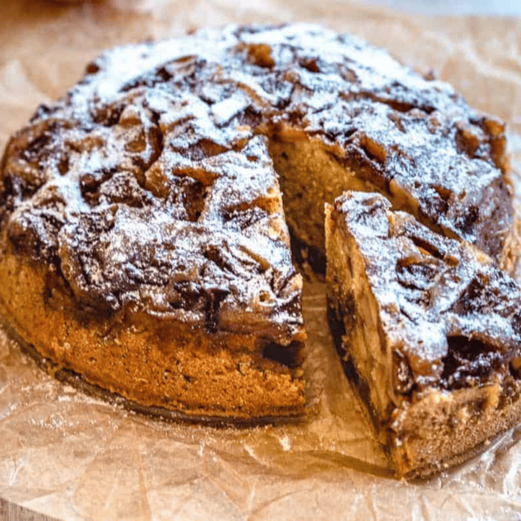 Instant Pot Cinnamon Apple Cake