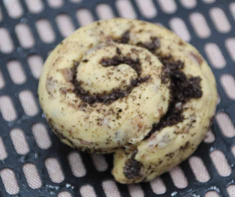 Air Fryer Oreo Cinnamon Rolls