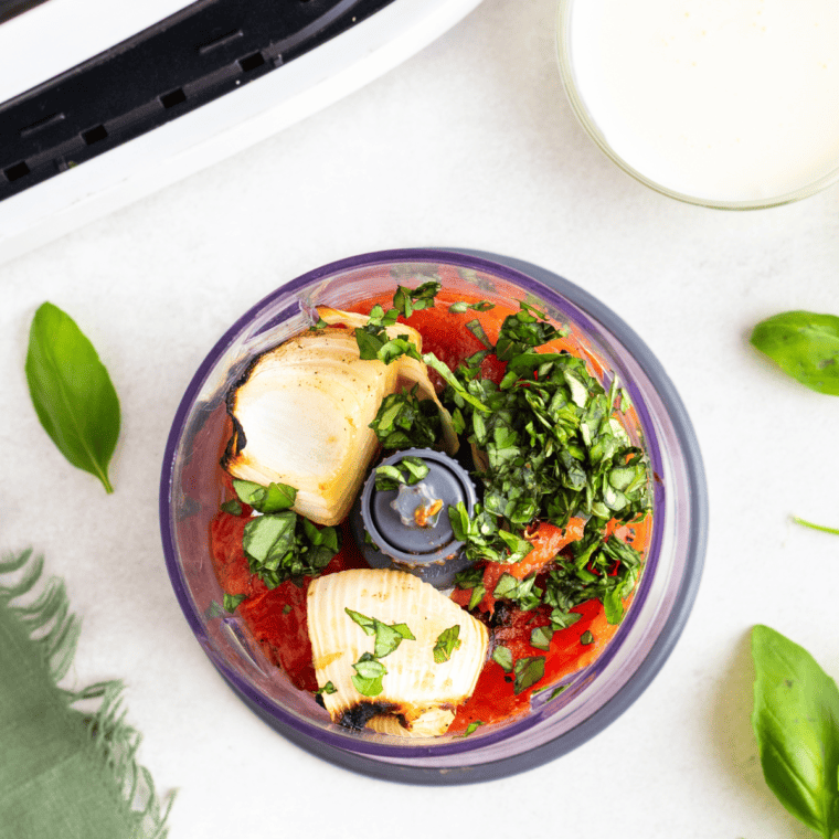 Blend ingredients in a small blender, or using a hand immersion.