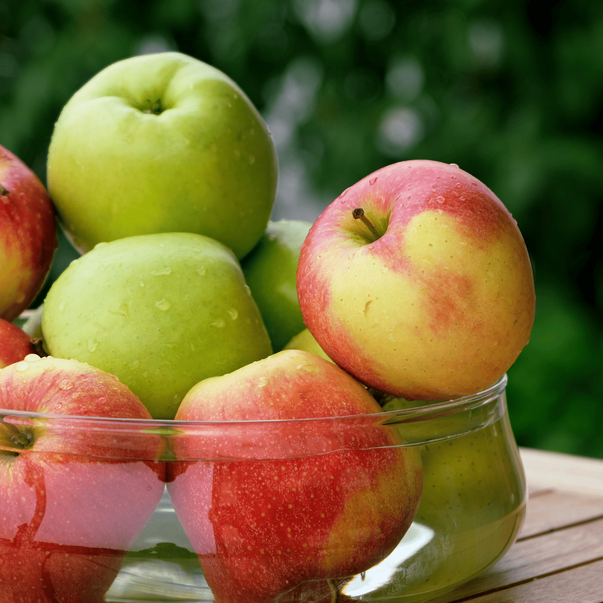 Ingredients needed for Cracker Barrel Fries Apples.