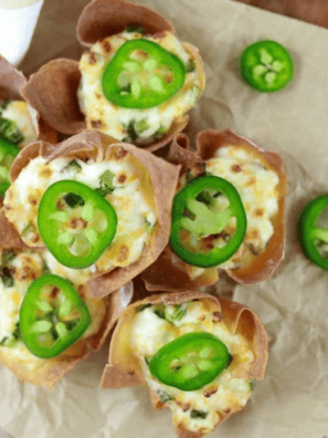 Air Fryer Jalapeno Popper Wonton Cups (5 Ingredients)