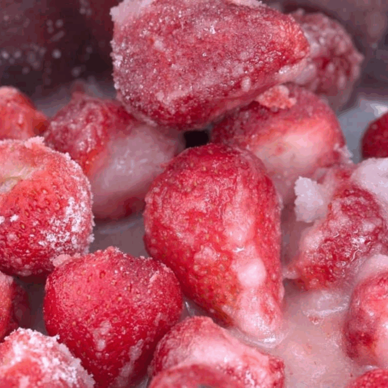 Place the frozen strawberries in the Instant Pot.