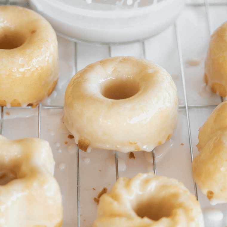 air fryer sour cream donuts