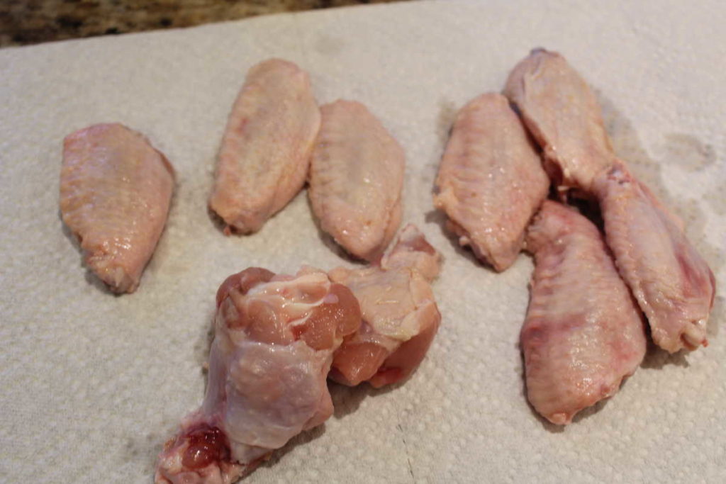 raw chicken wings